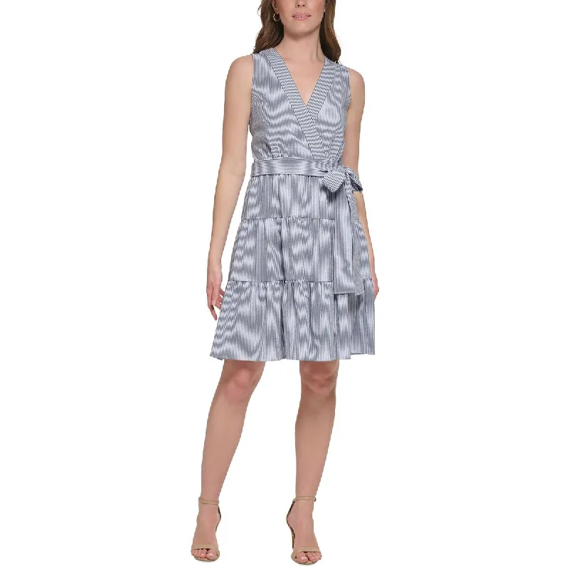 Soft Looks Tommy Hilfiger Womens Petites Tie Waist Tiered Midi Dress