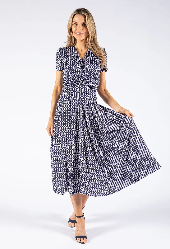 Chic Comfort Chain Print Dress