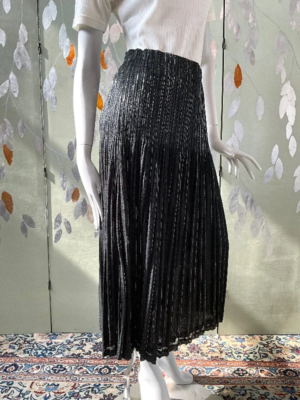 Trendy Comfort Vintage 1990s Issey Miyake Black and Silver Metallic Pleated Midi Skirt, Medium