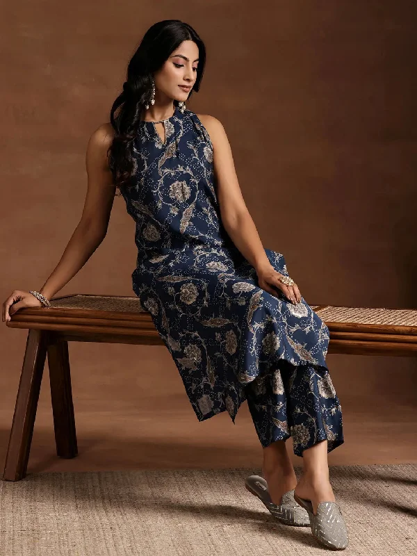 Relaxed Fit Wear Blue Printed Silk Blend Straight Kurta Set
