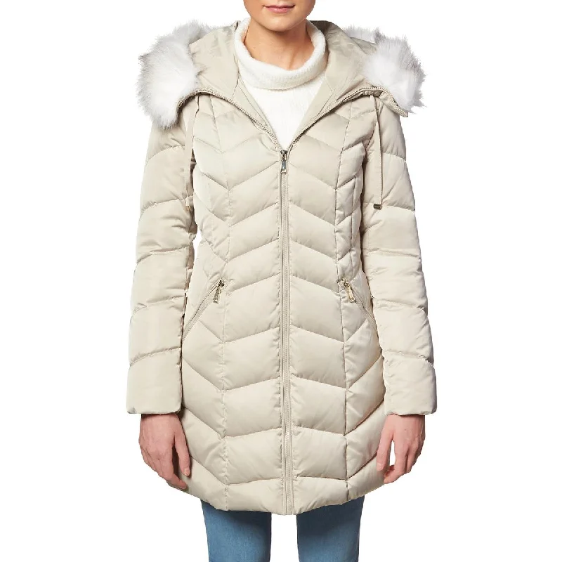 Easy Fashion Tahari Gwen Women's Chevron Quilted Mid-Length Down Coat with Faux Fur Trim Easy Fashion Tahari Gwen Women's Chevron Quilted Mid-Length Down Coat with Faux Fur Trim