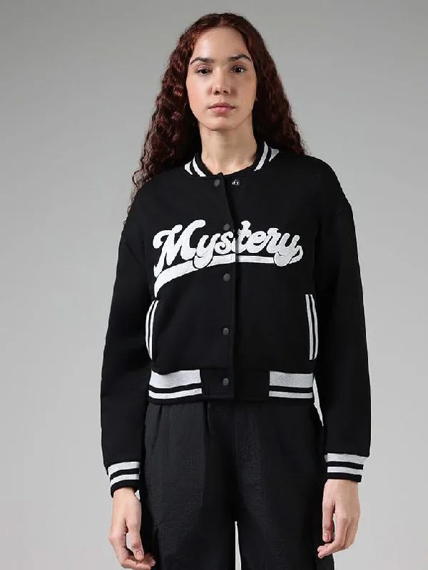 Cozy Fit Wear Studiofit Black Typographic Printed Cotton Crop Jacket