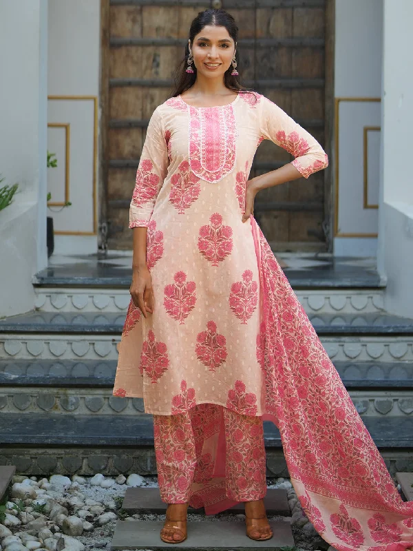Relaxed Tops Off White Printed Cotton Straight Suit With Dupatta