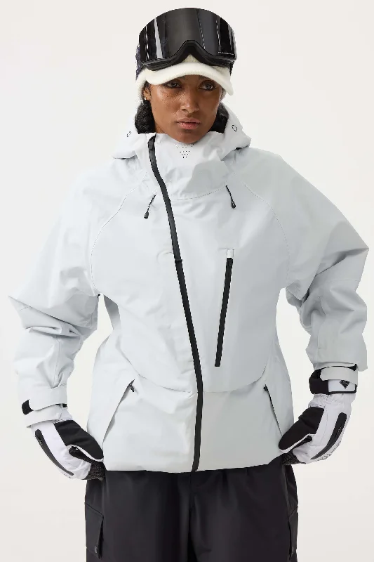 Elegant Dressing Women's White Face Vented Multi-pocket Fully Waterproof Snow Jacket