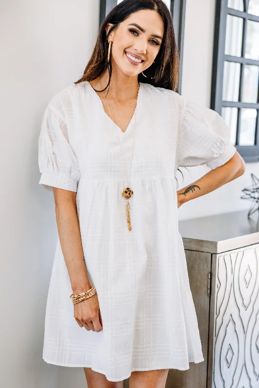 Urban Comfort Do Yourself A Favor Ivory White Babydoll Dress