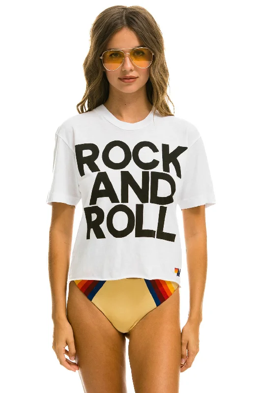 Easy-to-Wear ROCK AND ROLL BOYFRIEND TEE - WHITE