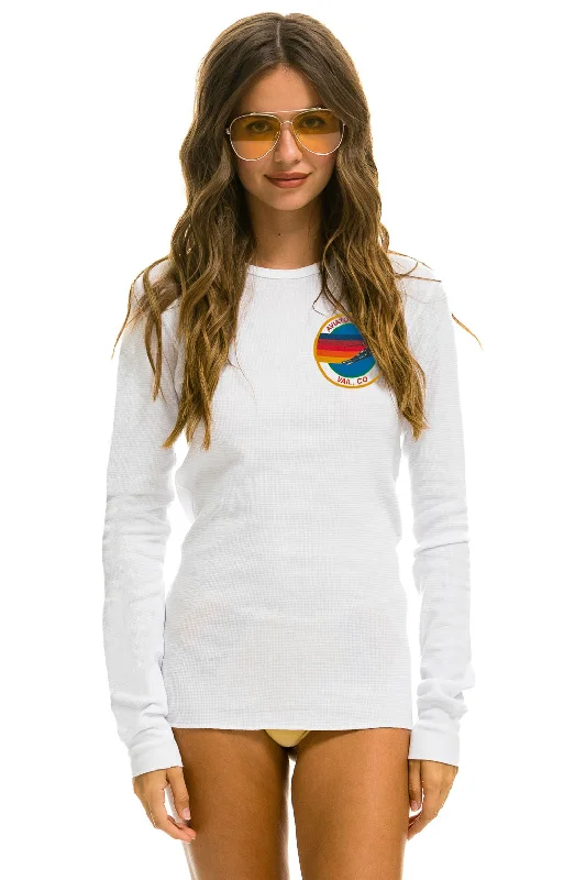 Comfortable Tops AVIATOR NATION VAIL THERMAL - WHITE