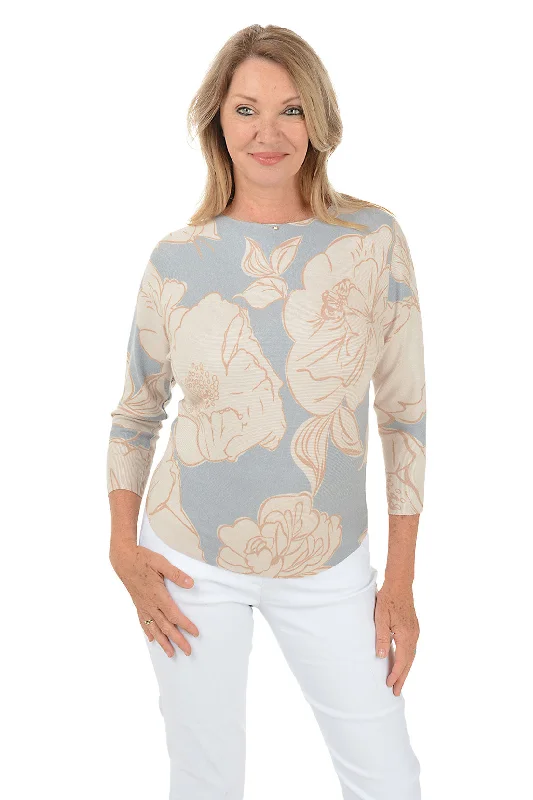 Layered Style Knitted Flare Skirt Gardenia 3/4 Dolman Sleeve Sweater