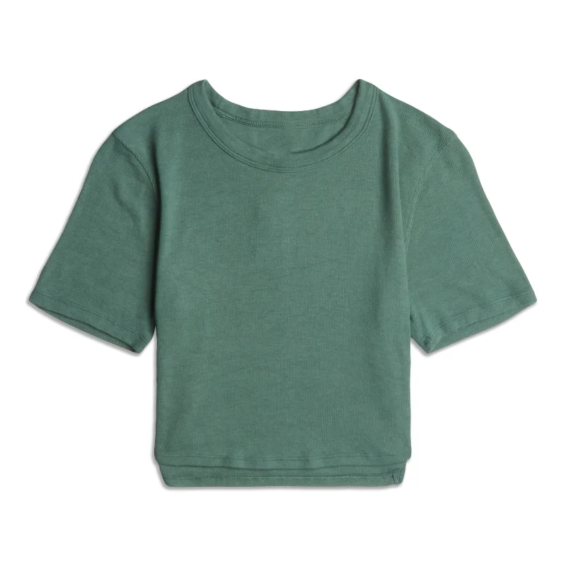 Breathable Style Hold Tight Cropped T-Shirt - Resale