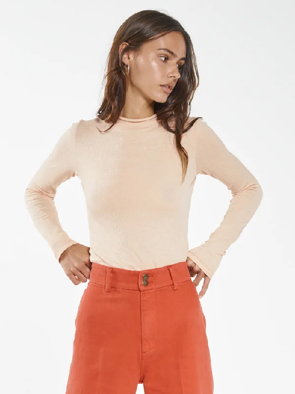 Layered Style Crew neck women’s t-shirt Inverse Hemp Turtle Neck - Apricot