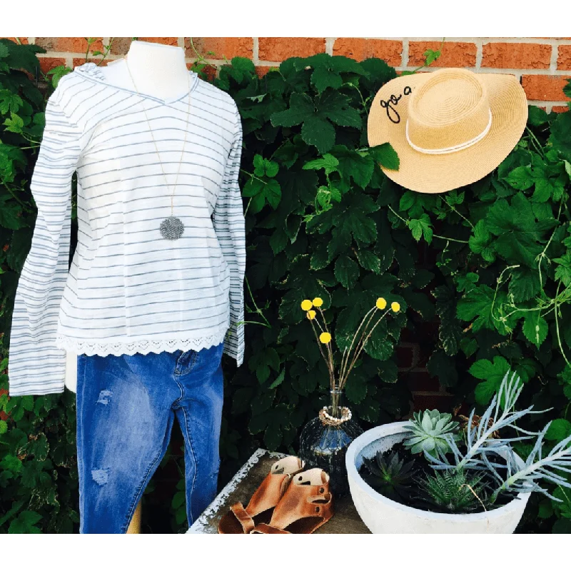 Relaxed Fit Oversized Sweatshirt Hoodie Lace Bottom Hoodie