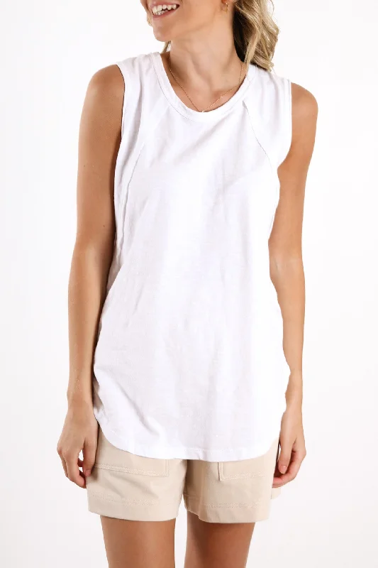 Effortless Dressing Sleeveless t-shirt for women Mackenzie Tank White