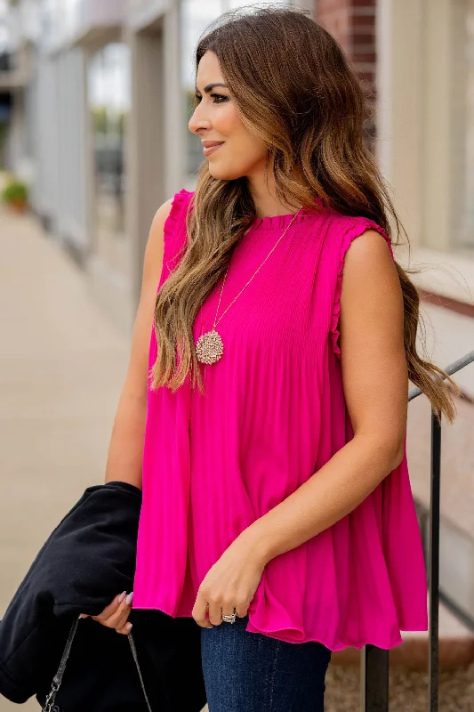 Comfortable Looks Women’s tank top with side slits Pleated Cinched Neck Tank