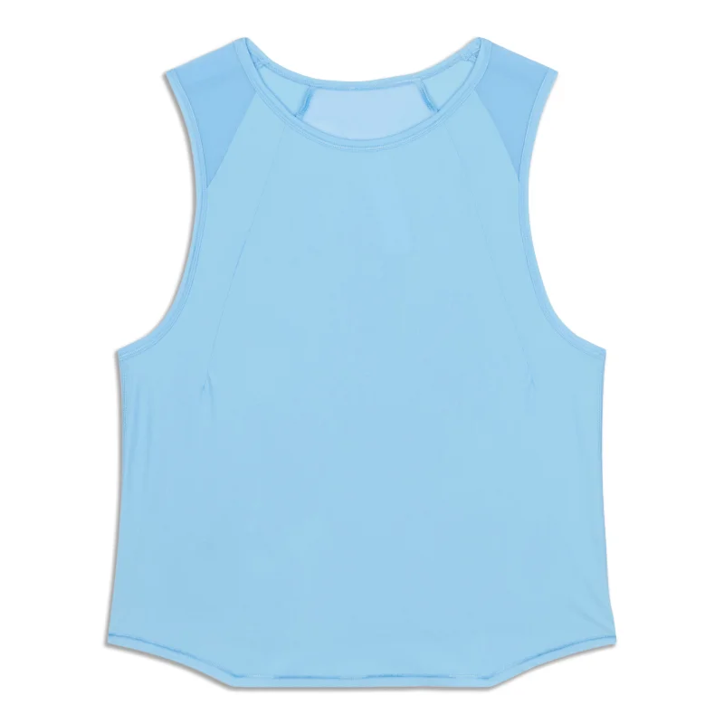 Modern Chic Sculpt Cropped Tank Top - Resale