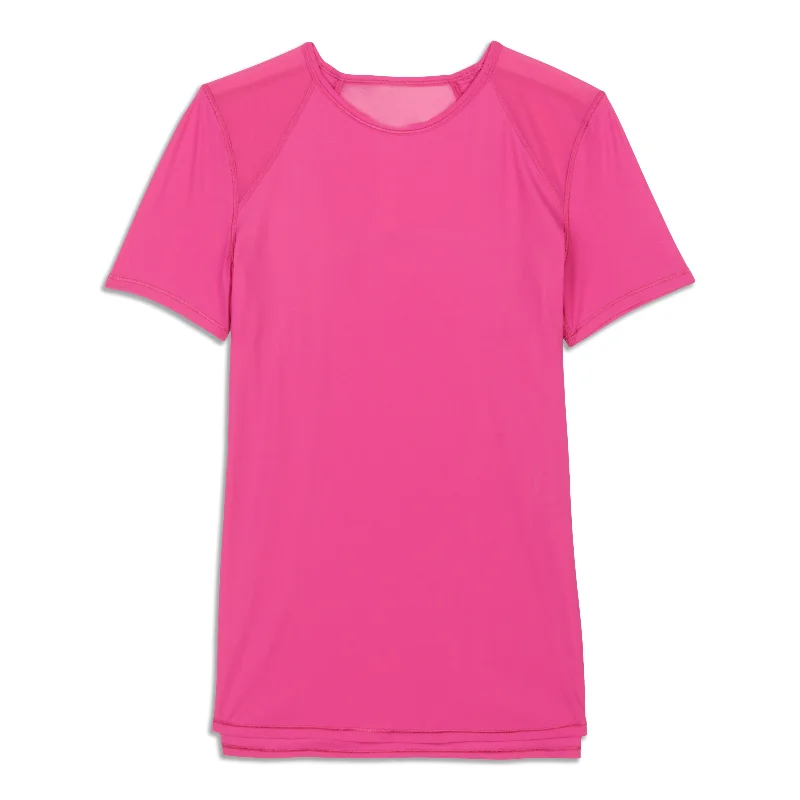 Soft Layers Sculpt Short-Sleeve Shirt - Resale