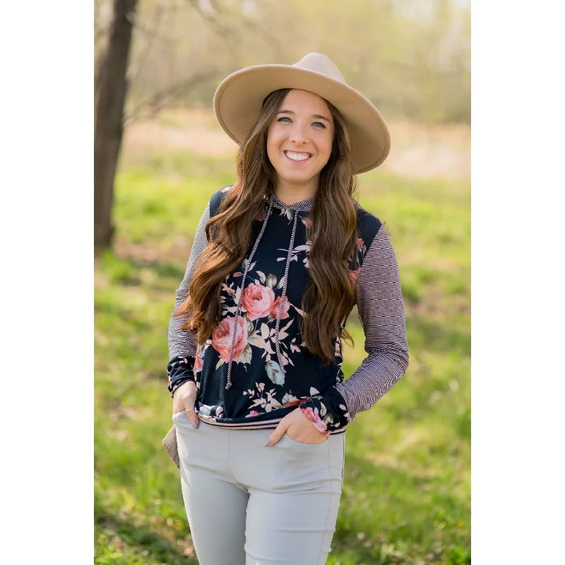 Casual Fit Minimal Hoodie Striped Sleeve Floral Hoodie