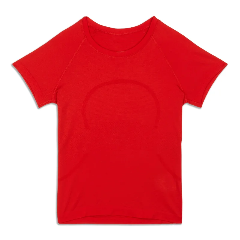 Relaxed Dresses Swiftly Tech Short-Sleeve Shirt 2.0 - Resale