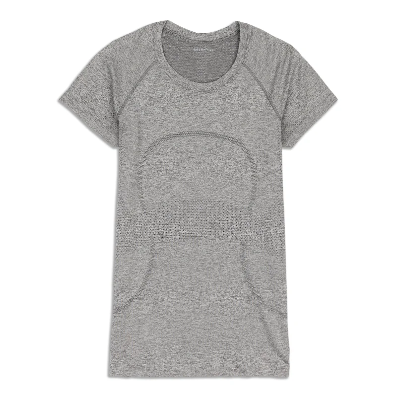 Easy Chic Swiftly Tech Short Sleeve Shirt - Resale