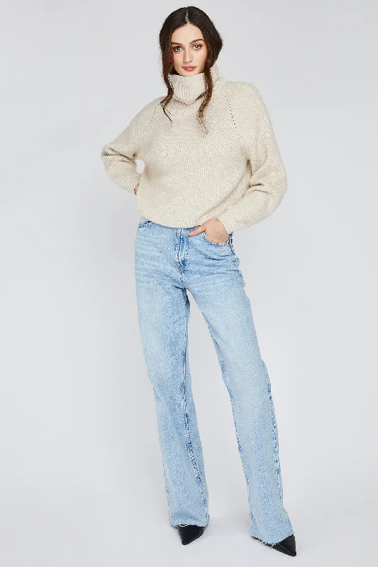 Urban Chic Retro literary style Turner Sweater