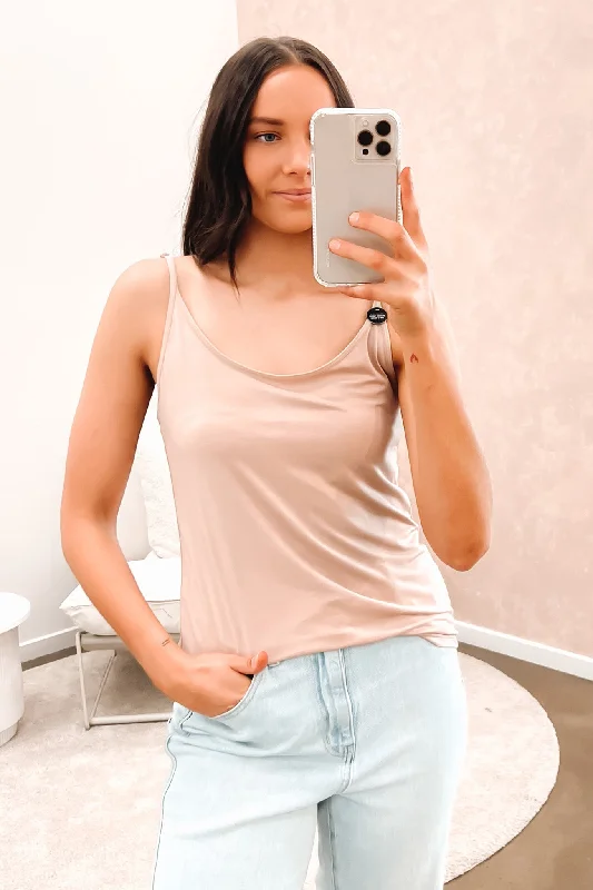 Relaxed Fashion Backless women’s tank top Veronica Reversible Camisole Nude
