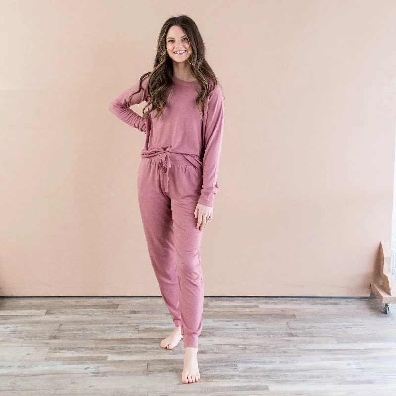Modern Chic Casual street Women's Bamboo Jersey Jogger Top in Dusty Rose