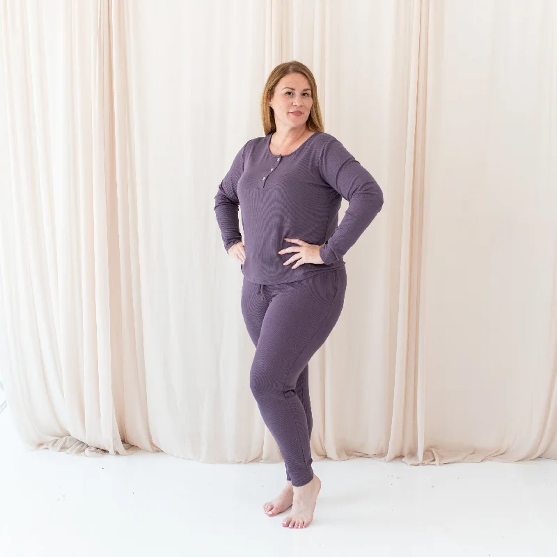 Stylish Jackets Retro lace fabric Women's Ribbed Henley Top in Currant