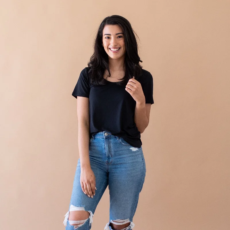 Soft Touch Street fashion Women's Scoop Neck Tee in Midnight