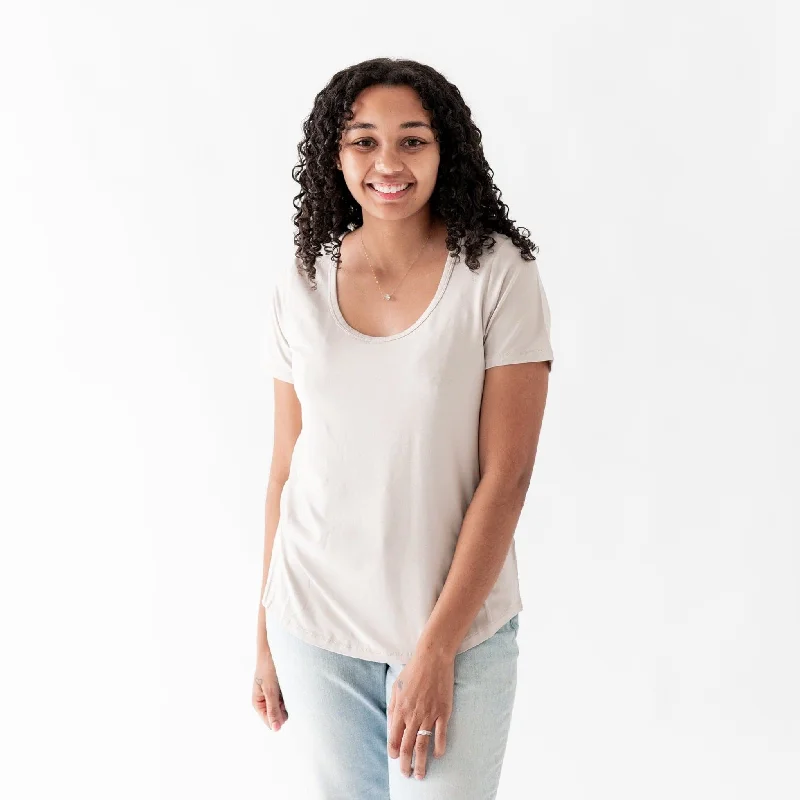 Modern Comfort Free and comfortable Women's Scoop Neck Tee in Oat