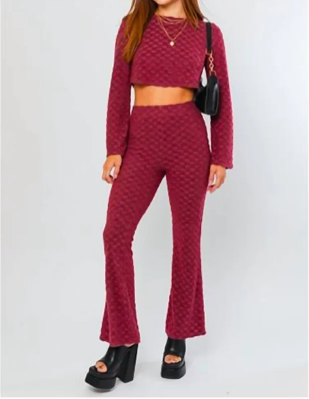 All-Day Wear Checkered Pants In Burgundy