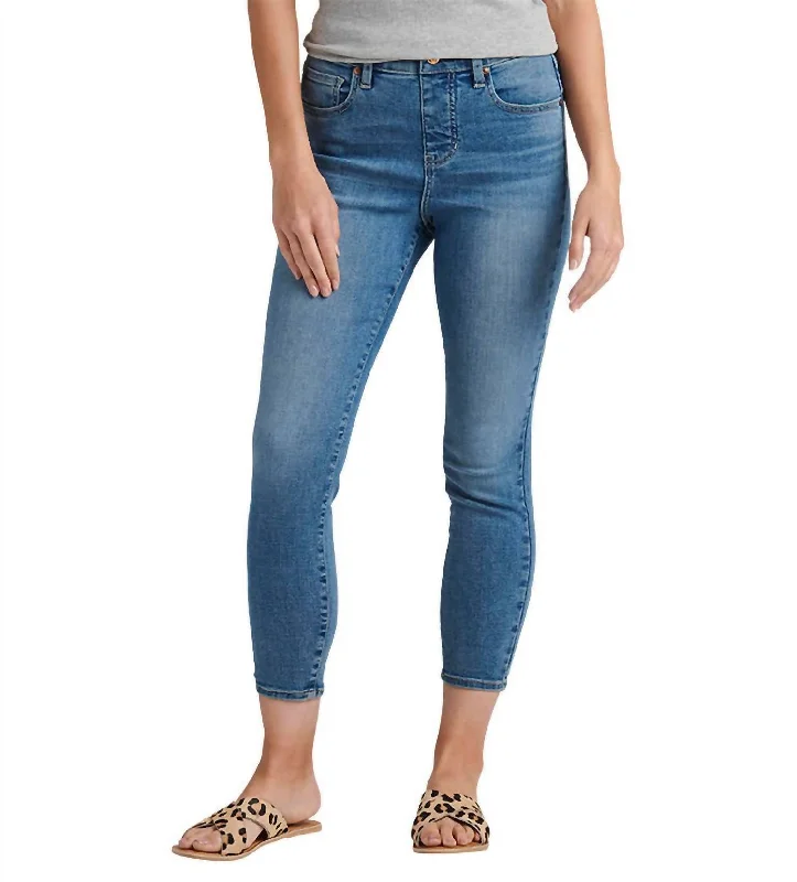 Cozy Layers Cropped leather pants High Rise Valentina Skinny Crop Jean In Boardwalk