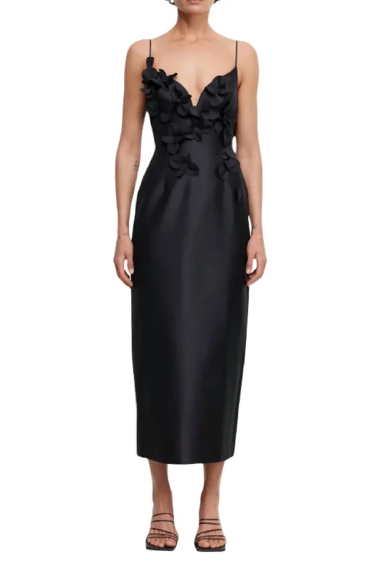Trendy Looks Isla Column Midi Dress In Black