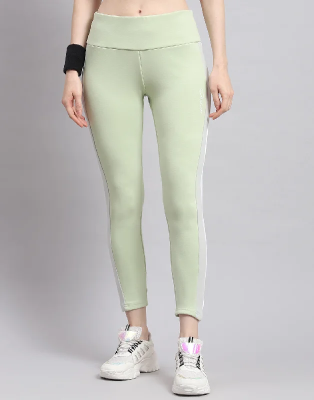 Soft Fabrics Seamless leggings Women Green Solid Regular Fit Legging