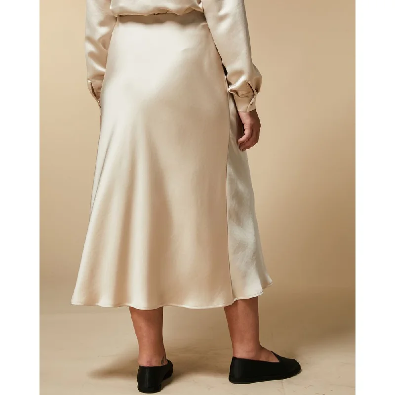 Versatile Style Fitted skirt CANNES