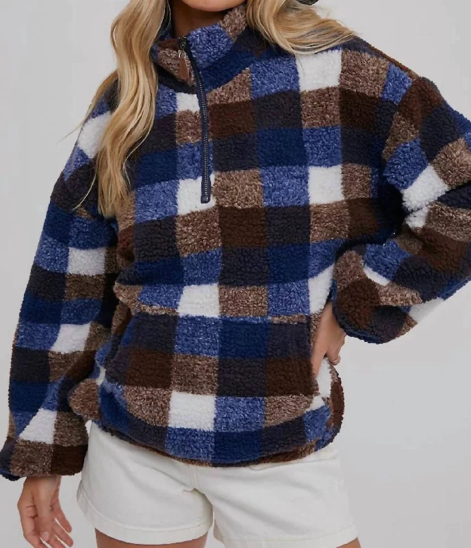 Cozy Fitting Zip-up wool jacket Half-Zip Sherpa Pullover In Plaid Print