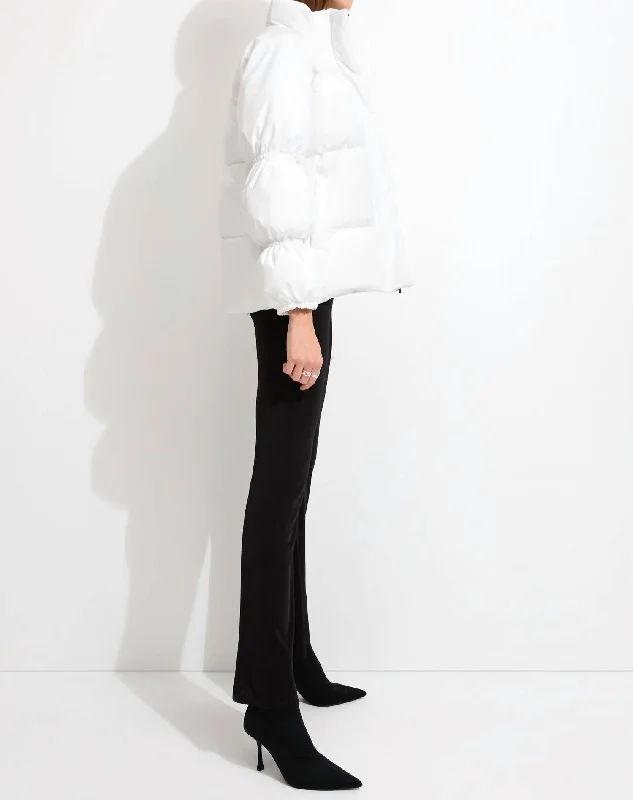 Easy Fashion Hooded sports jacket Mariposa Puffer Jacket In White
