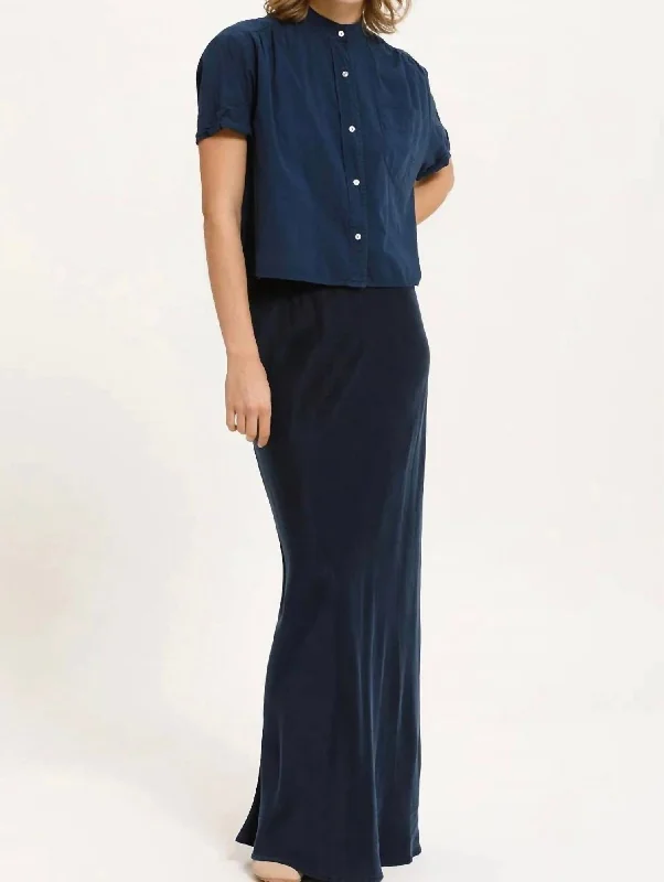 Weekend Comfort Skirt with embroidery Meier Maxi Skirt In Navy