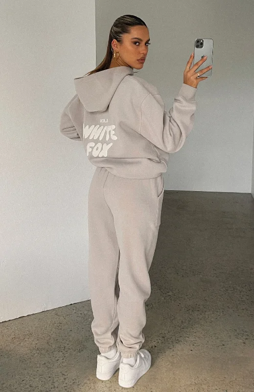 Soft Layers Athletic hoodie Offstage Sweatpants Moon