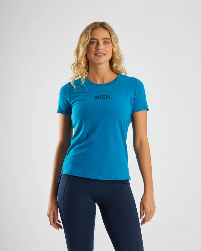 Easy-to-Wear Workout pants with pockets Nadine Tee Marine Teal